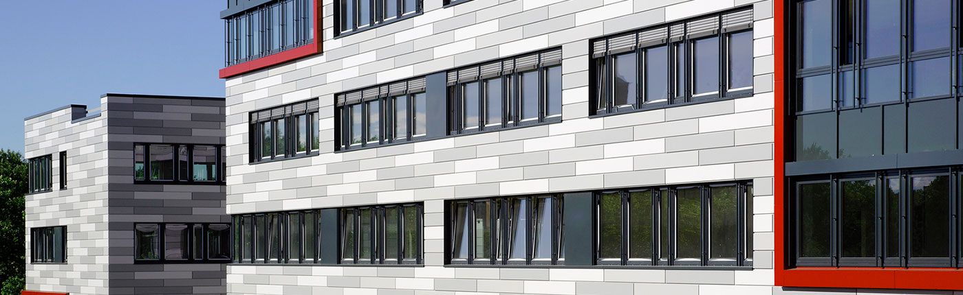 bvg-blechverformung-maschinenpark-1-1400x430111